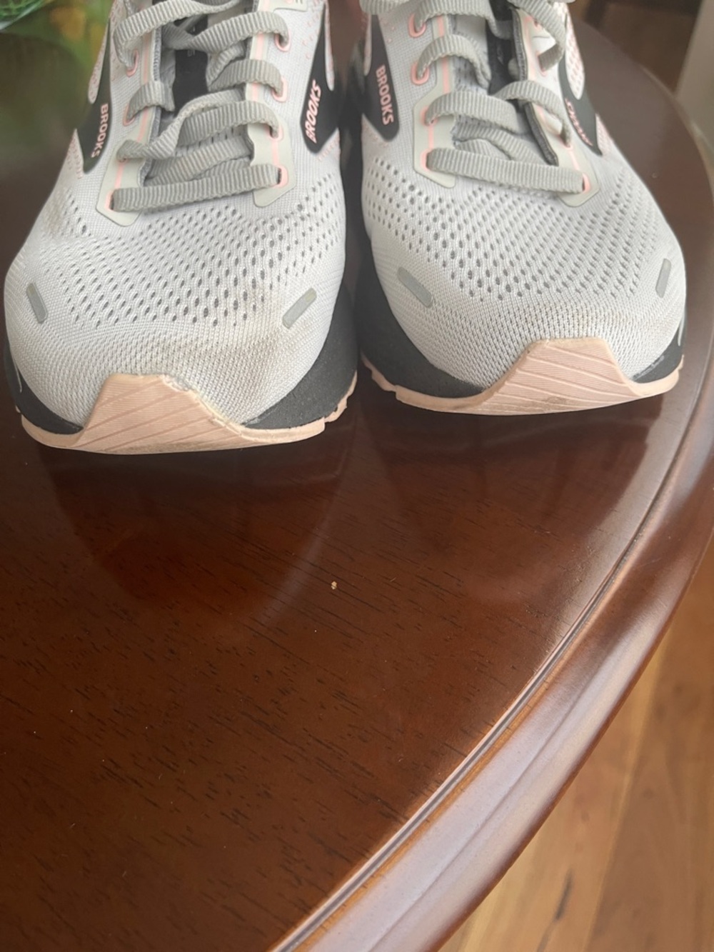 Brooks White Running Shoes with Black and Pink Accents - Picture 7 of 8